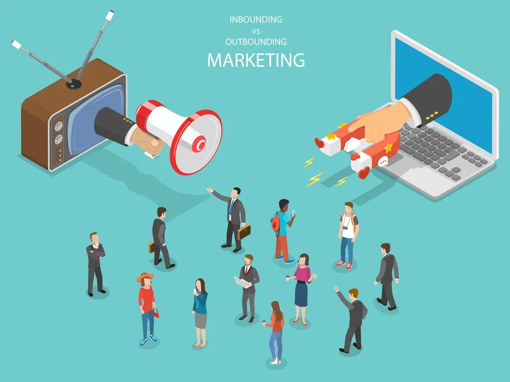 Comparison between inbound and outbound marketing strategies